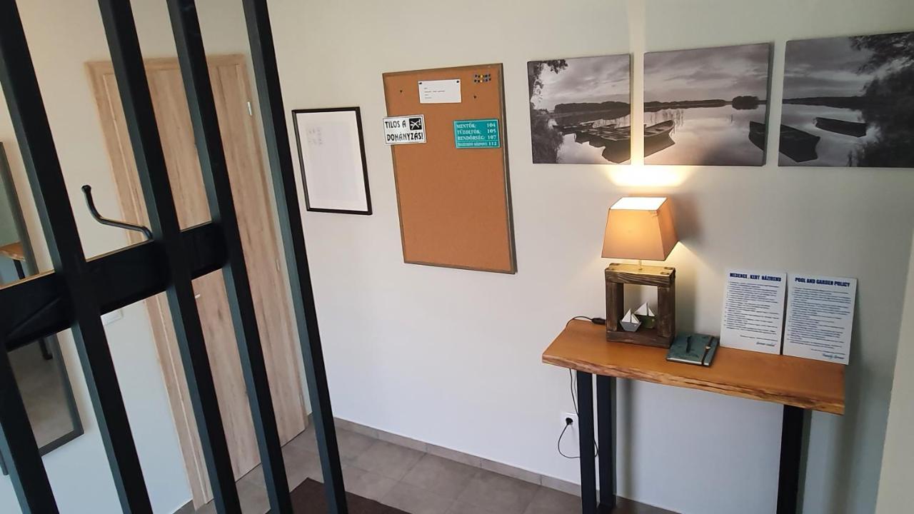 Relax Balaton Apartmanok Balatonfured Ngoại thất bức ảnh